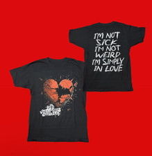 T-shirt rossa tuta apparato